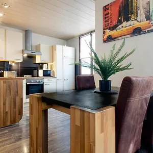 Appartement Brooklyn Proche De La Gare, Annecy